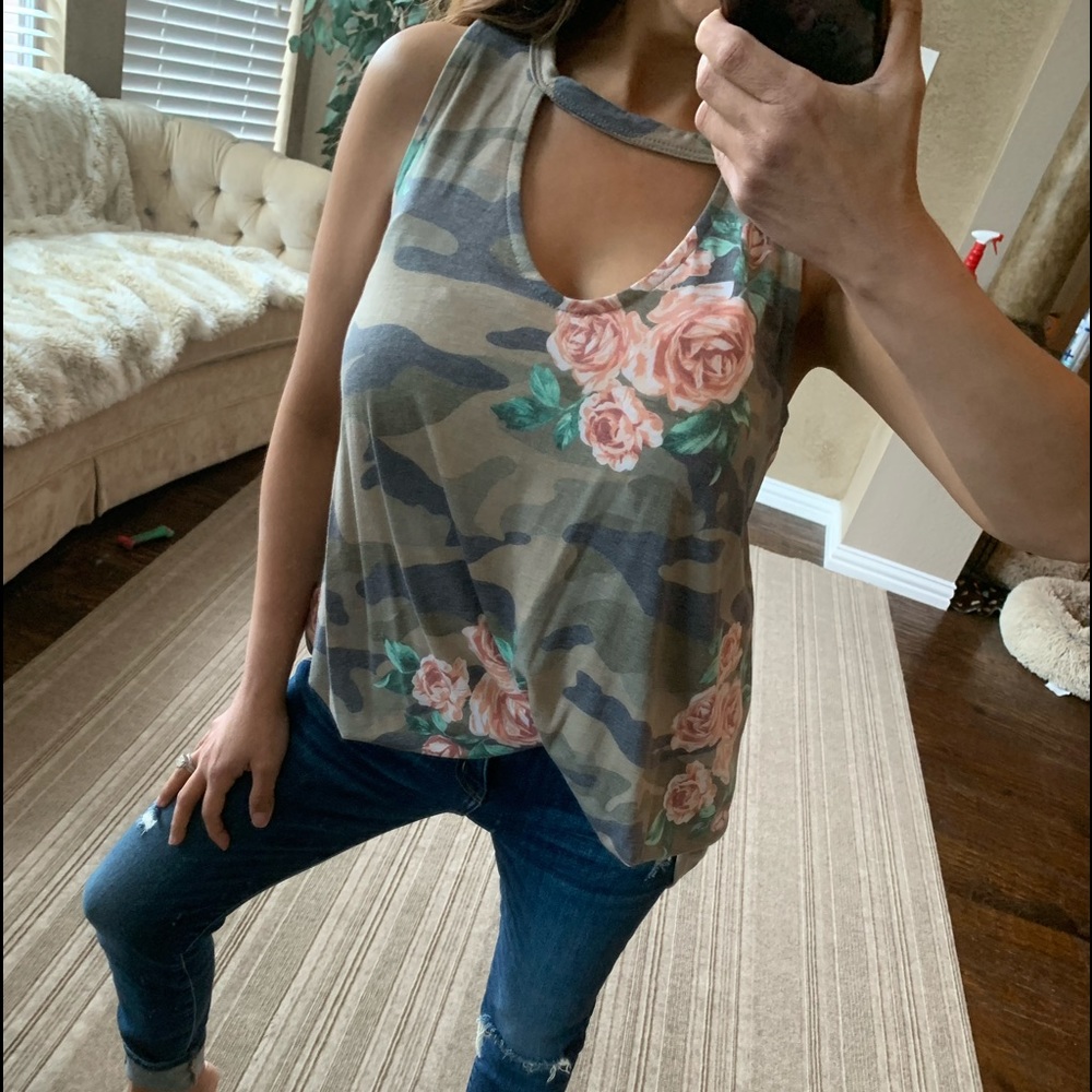 143 Story Camo floral top